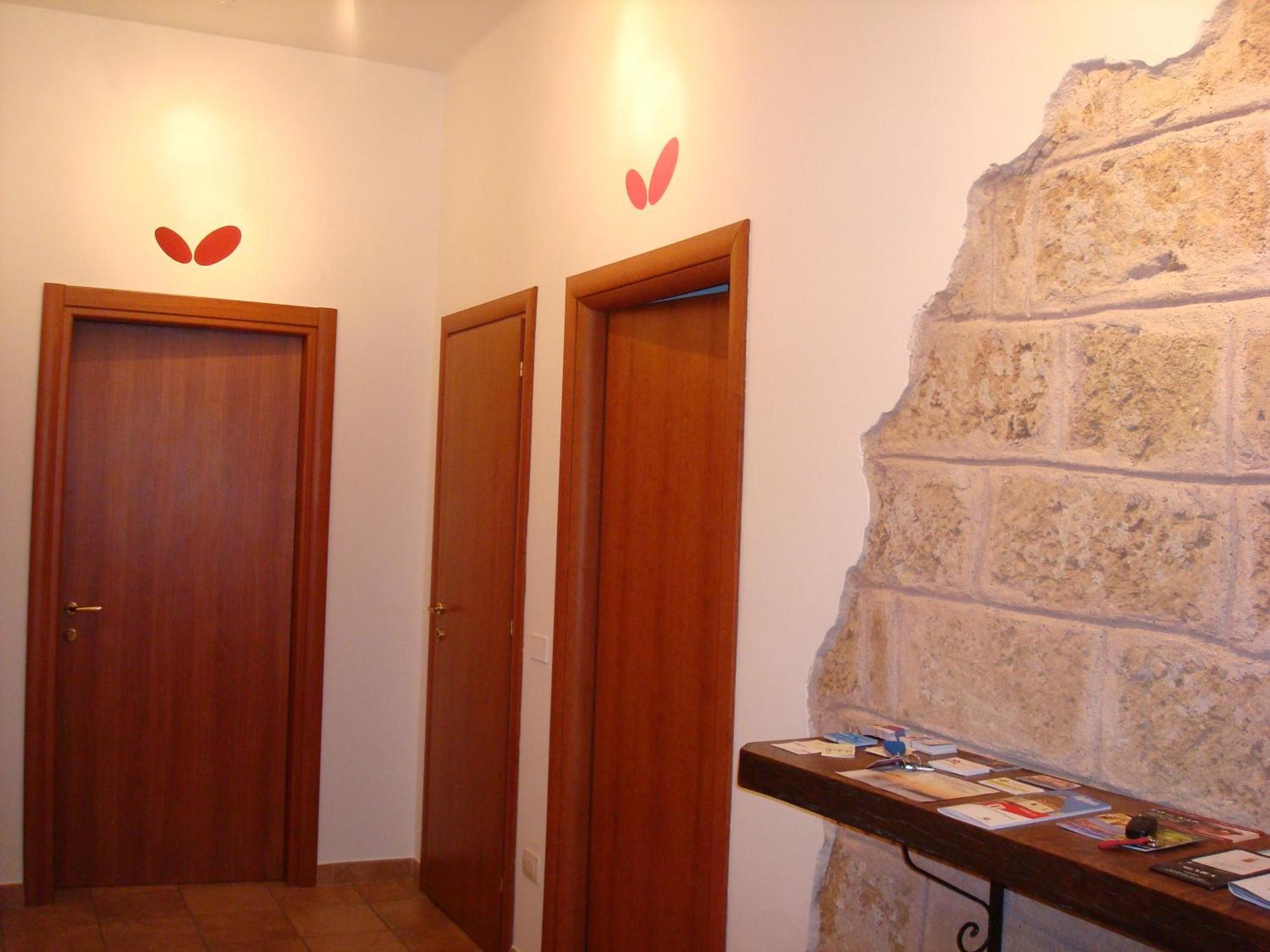 Butterfly Accommodation Alghero Luaran gambar